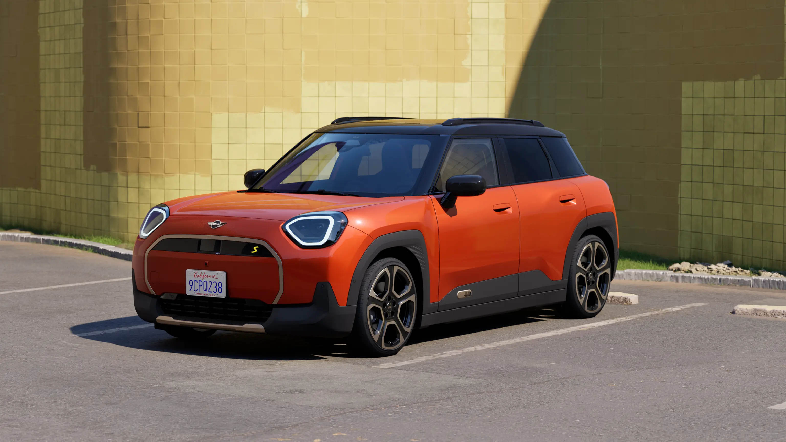 All-Electric MINI Aceman - take a peek - video