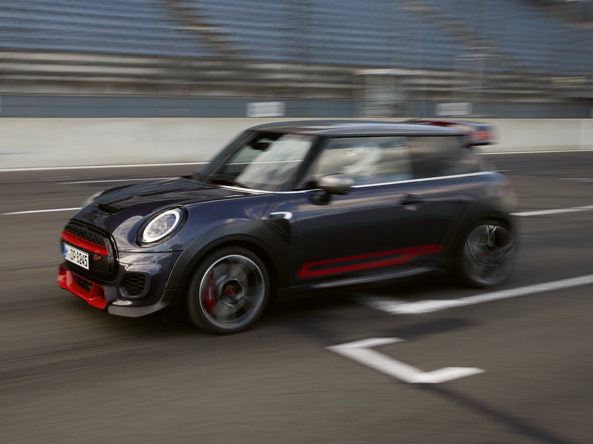 MINI John Cooper Works - Racing MINI GP