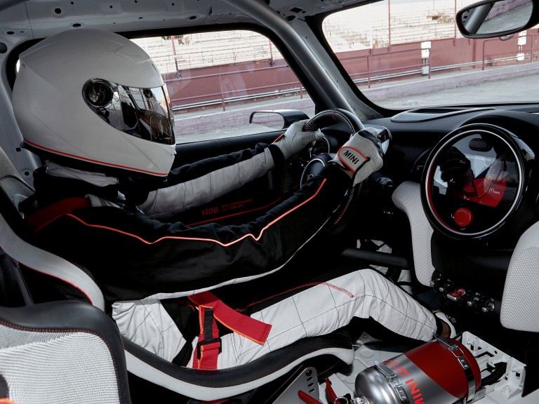 MINI John Cooper Works GP Concept – interior