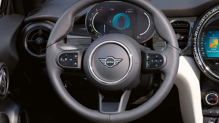 MINI Convertible – steering wheel – nappa leather