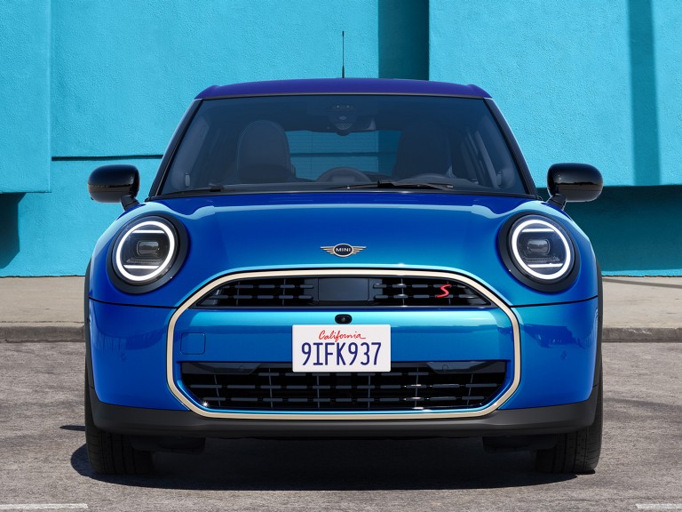 MINI Cooper 5-Door- Financial Services - Lease