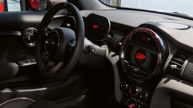 MINI John Cooper Works GP – cockpit  – instrument cluster